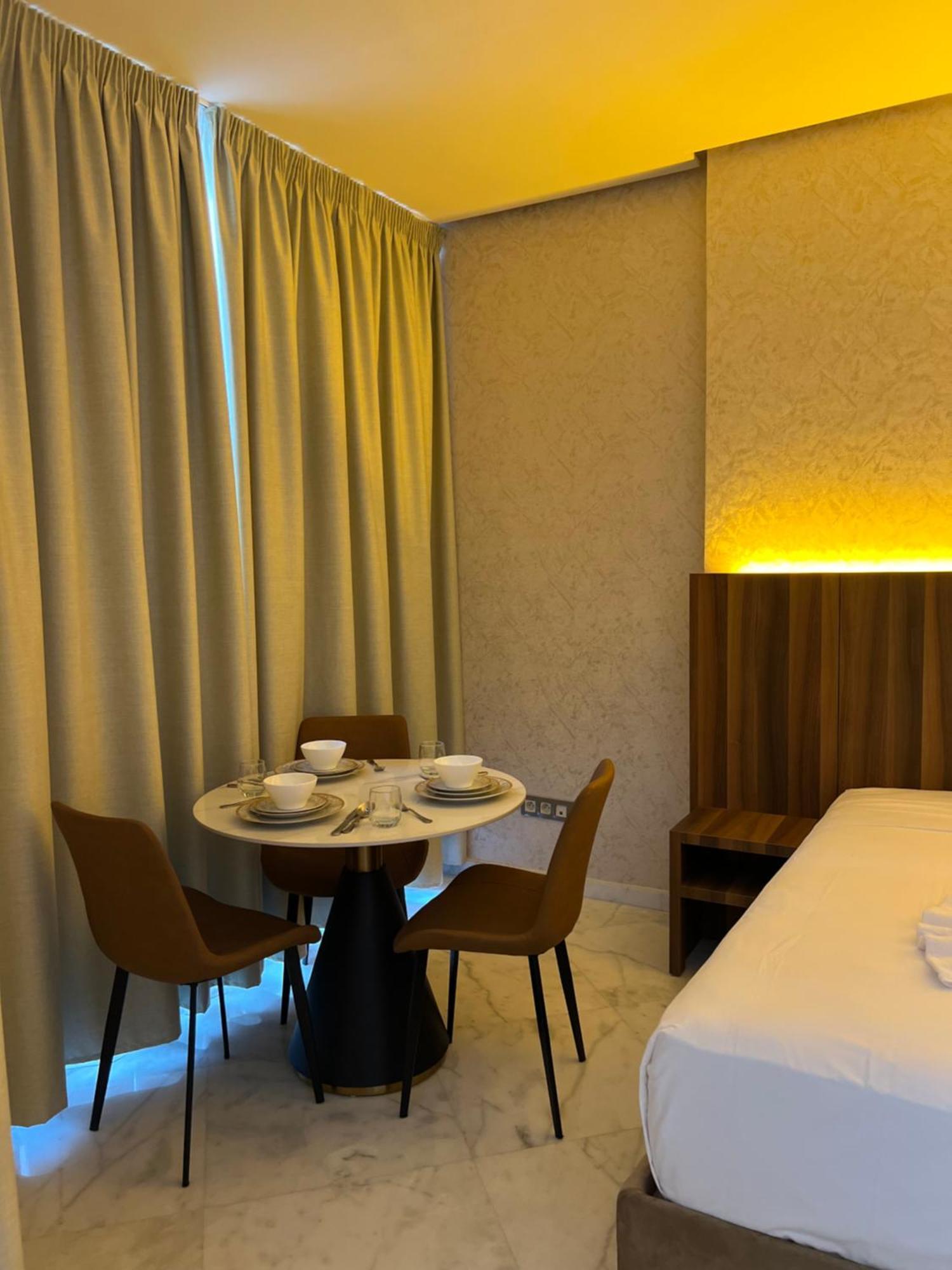 Royal Center Appartement Tanger Buitenkant foto