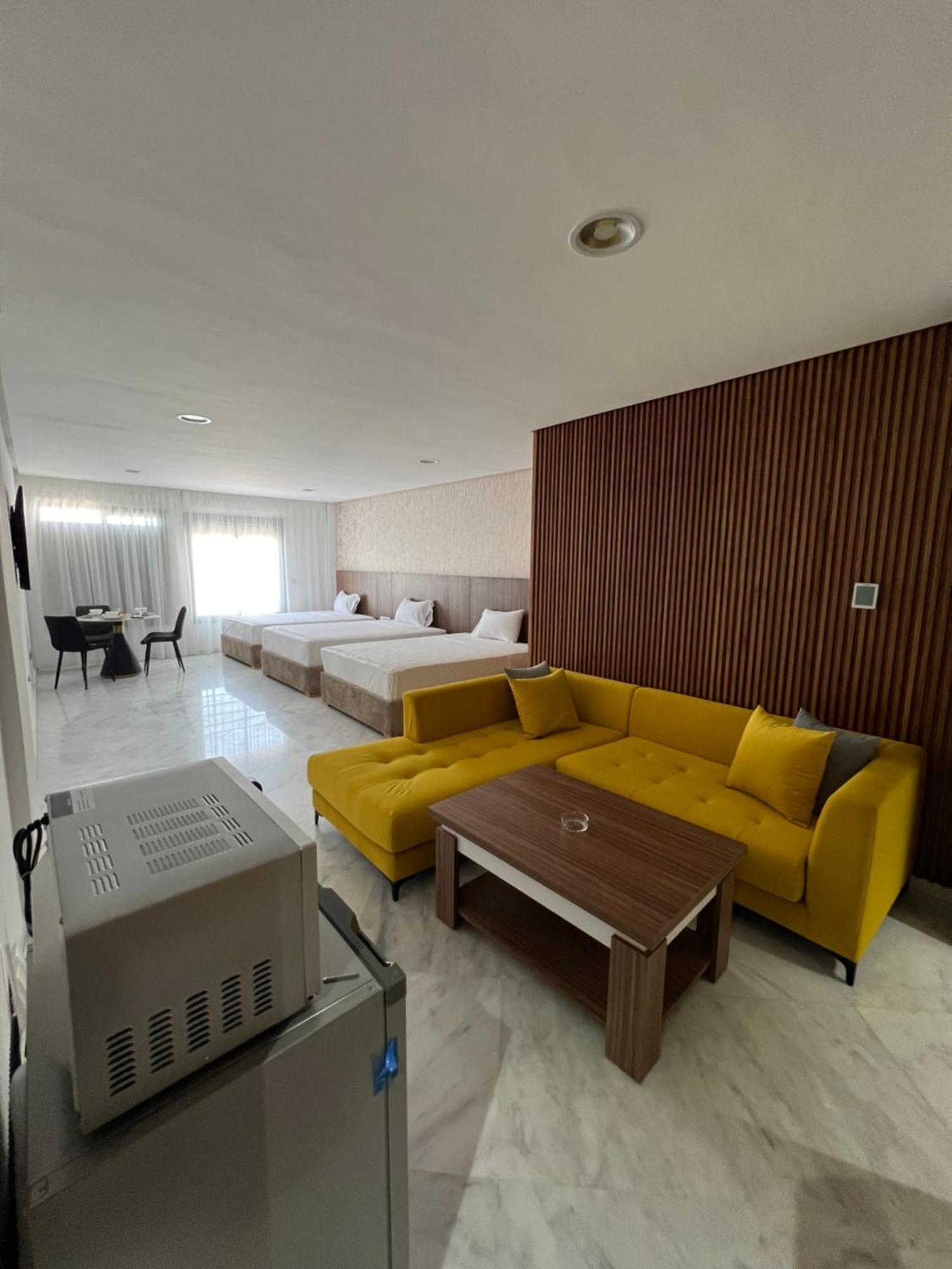 Royal Center Appartement Tanger Buitenkant foto